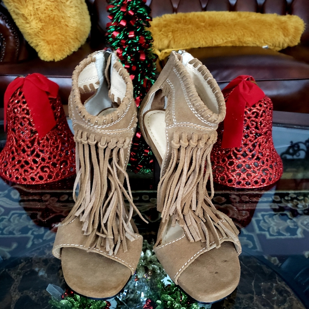 Beautiful 100% leather shoes